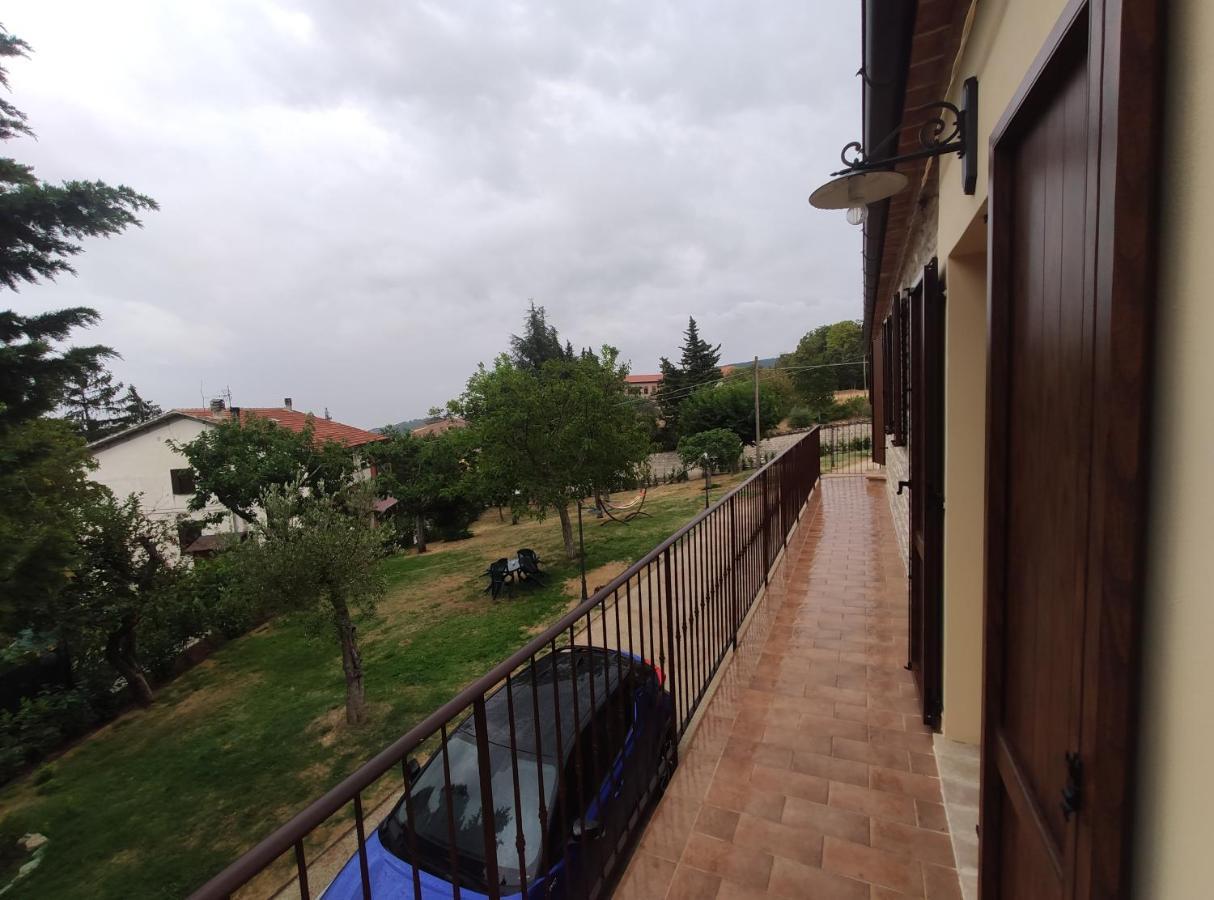 B&B Il Fienile Cingoli Exteriör bild